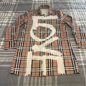 Burberry Love collection button down shirt *tag removed* size medium